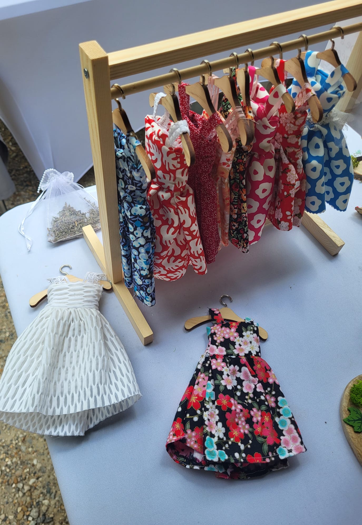 Robes bonbonnières